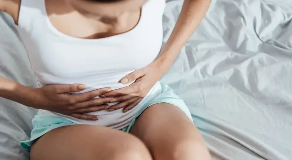 36 tydzień ciąży: Dlaczego boli brzuch jak na okres? Przyczyny