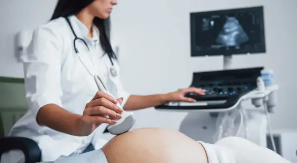 Badanie prenatalne: co to jest, rodzaje i znaczenie dla ciąży